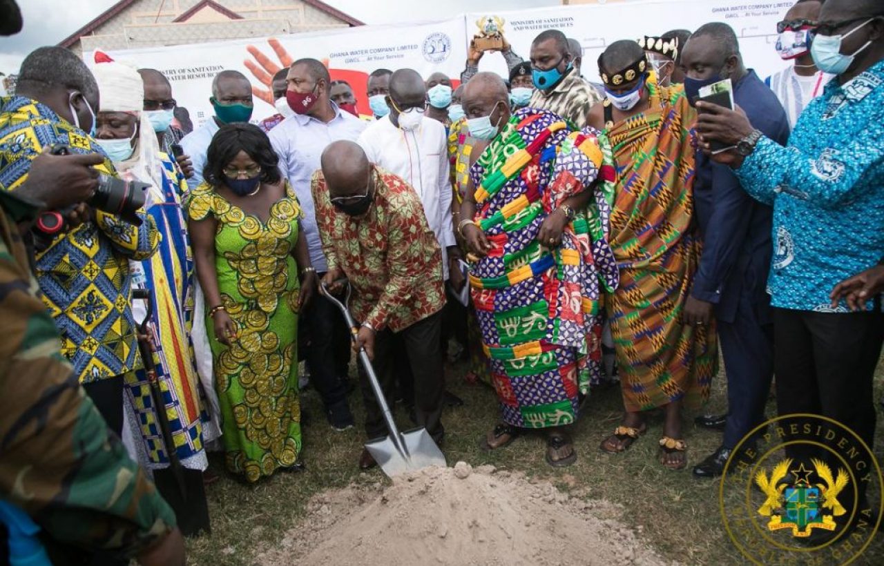 President Akufo-Addo cuts sod for construction of Wenchi Water Supply