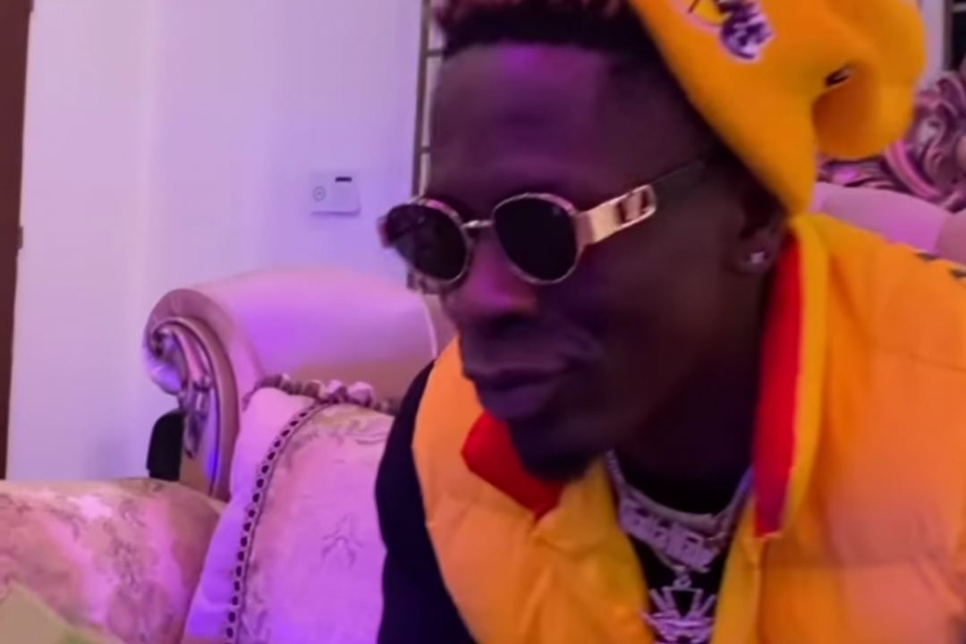 Shatta Wale advertise infinix phone in boxer shorts