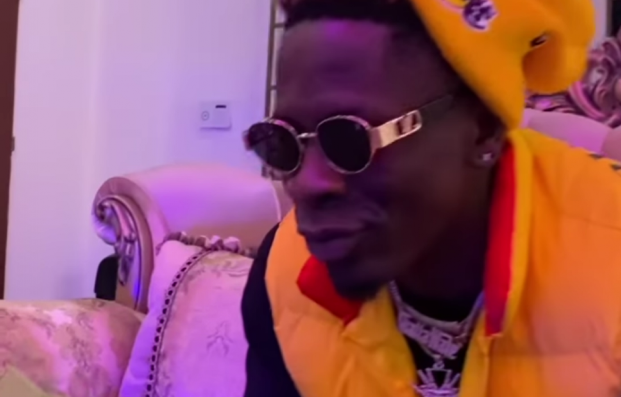 Shatta Wale advertise infinix phone in boxer shorts