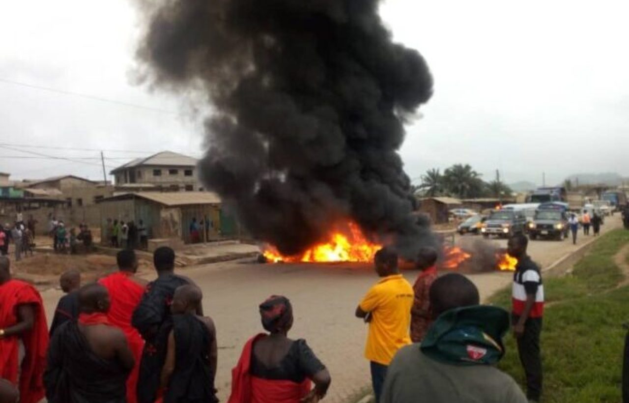 Ghana Election 2020: Kwesimintim residents prevent EC officials from entering the town