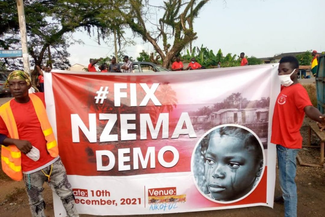 W/R: NZEMA YOUTH DEMONSTRATE TO PRESS HOME THEIR DEMANDS