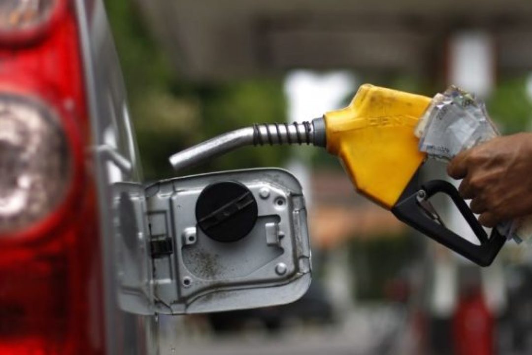 Fuel Prices Expected To Drop Slightly In The Coming Week